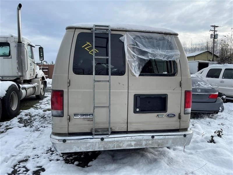 Filtro de aire 4,6 L para camioneta Ford E150 09-10 19706447 Foto 3 de 4