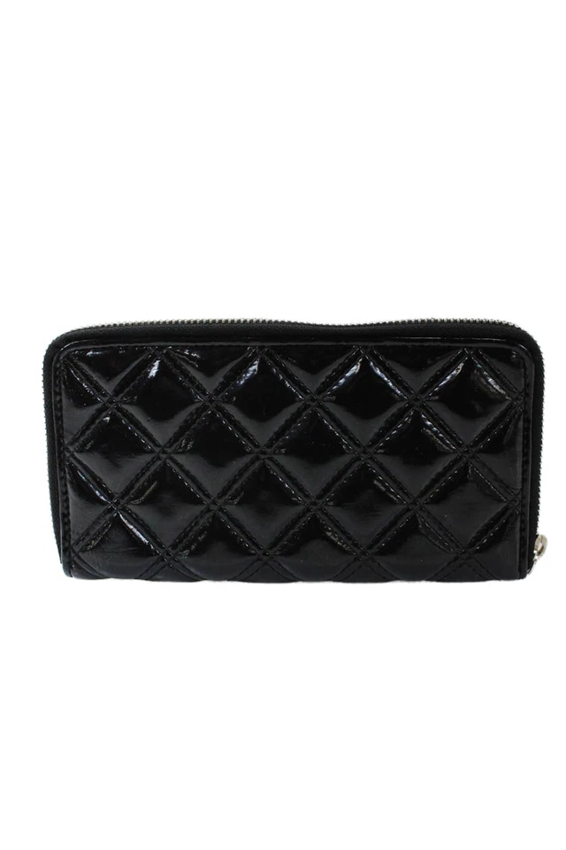 Cartera negra acolchada brillante con cremallera alrededor de Marc Jacobs para mujer Foto 4 de 4