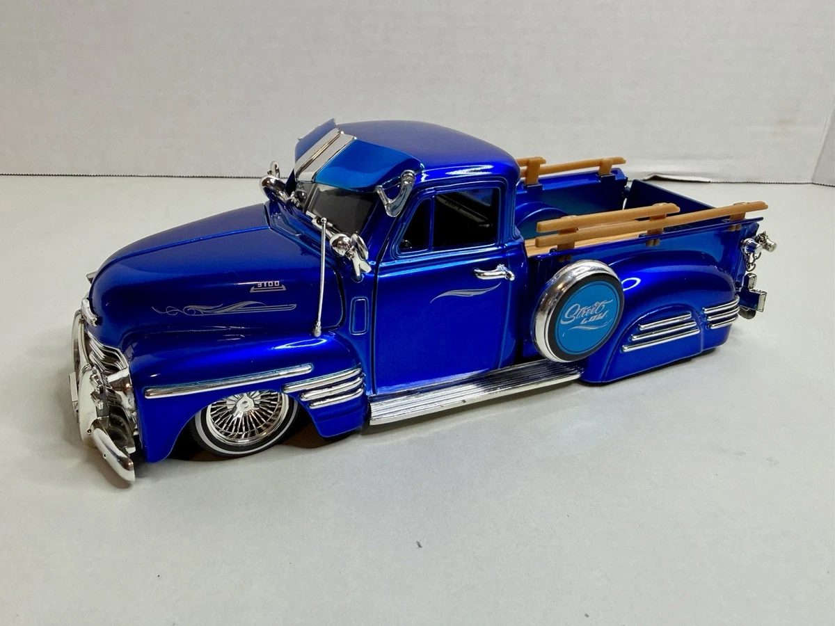 Jada Toys Chevrolet Lowrider Contemporary Manufacture Diecast Cars
