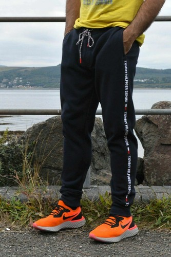 TOMMY HILFIGER JOGGERS Sweatpants 