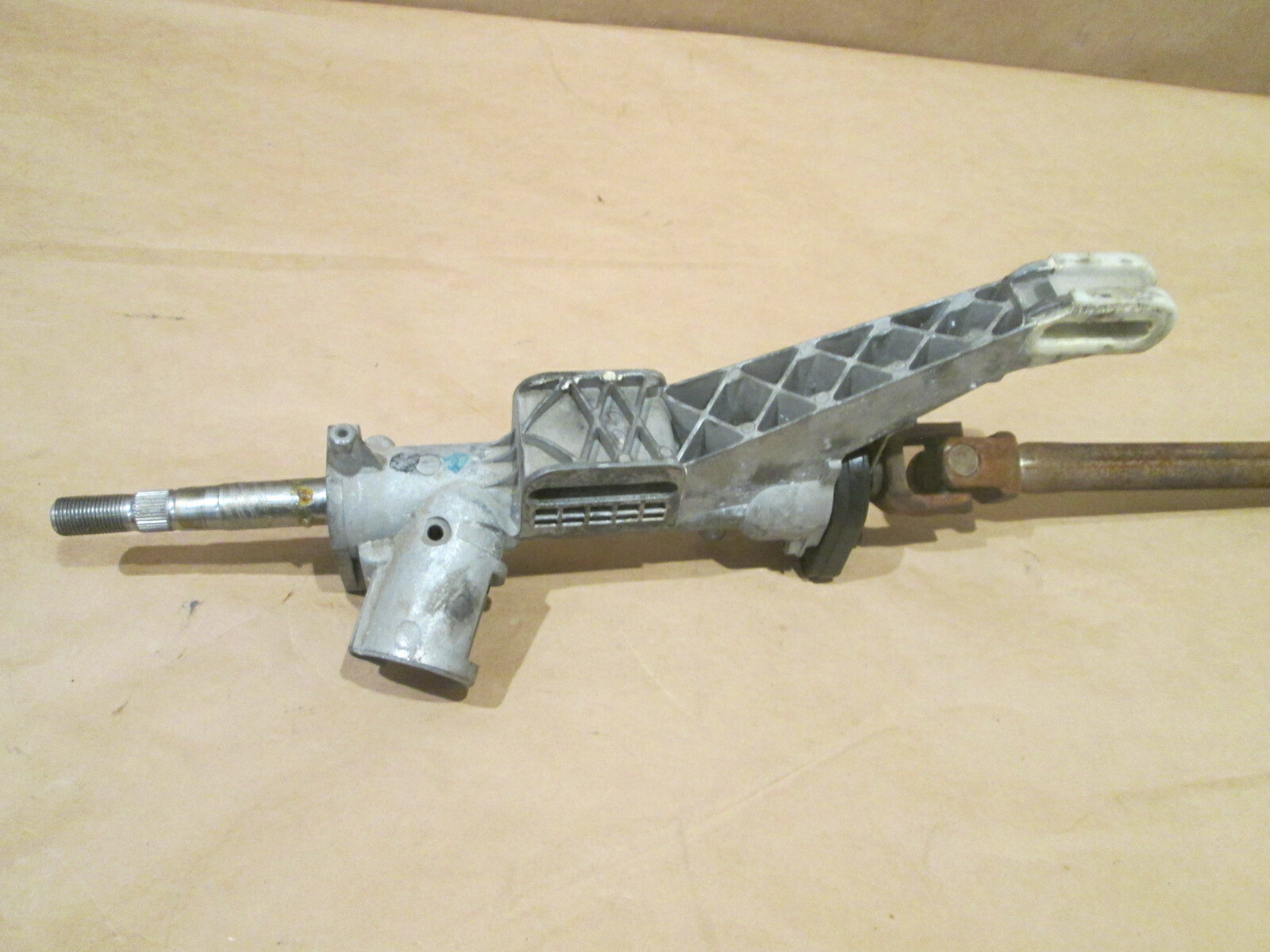 Maserati 4200 Coupe/Spyder - Steering Column - P/N 195590