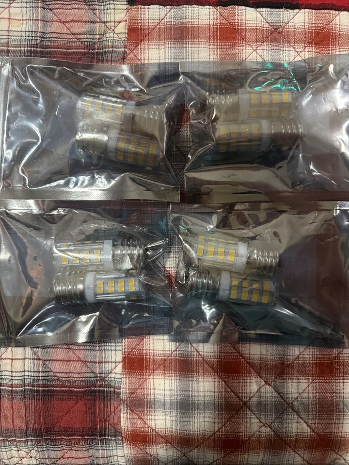 Microwave Oven Light Bulb E17 Base 3W 125V E17 LED Bulb 40W Equivalent, E17 Base - Image 4 of 4