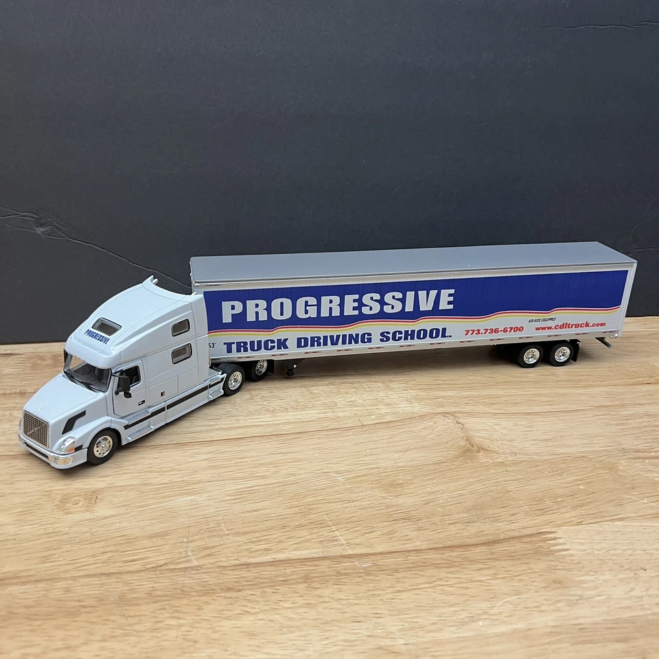 Tonkin Replicas - RARE Progressive Insurance Semi Driver School Model Truck - Image 2 of 4