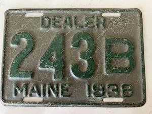 LICENSE PLATE PLATES 1938 Maine Dealer 243 B 