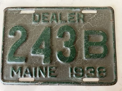 LICENSE PLATE PLATES   1938 Maine Dealer 243 B ￼