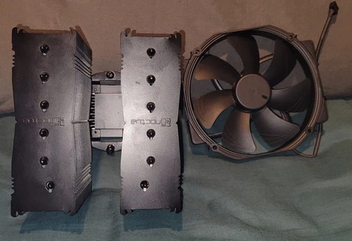 Noctua NH-D15 chromax.black, Dual-Tower CPU cooler