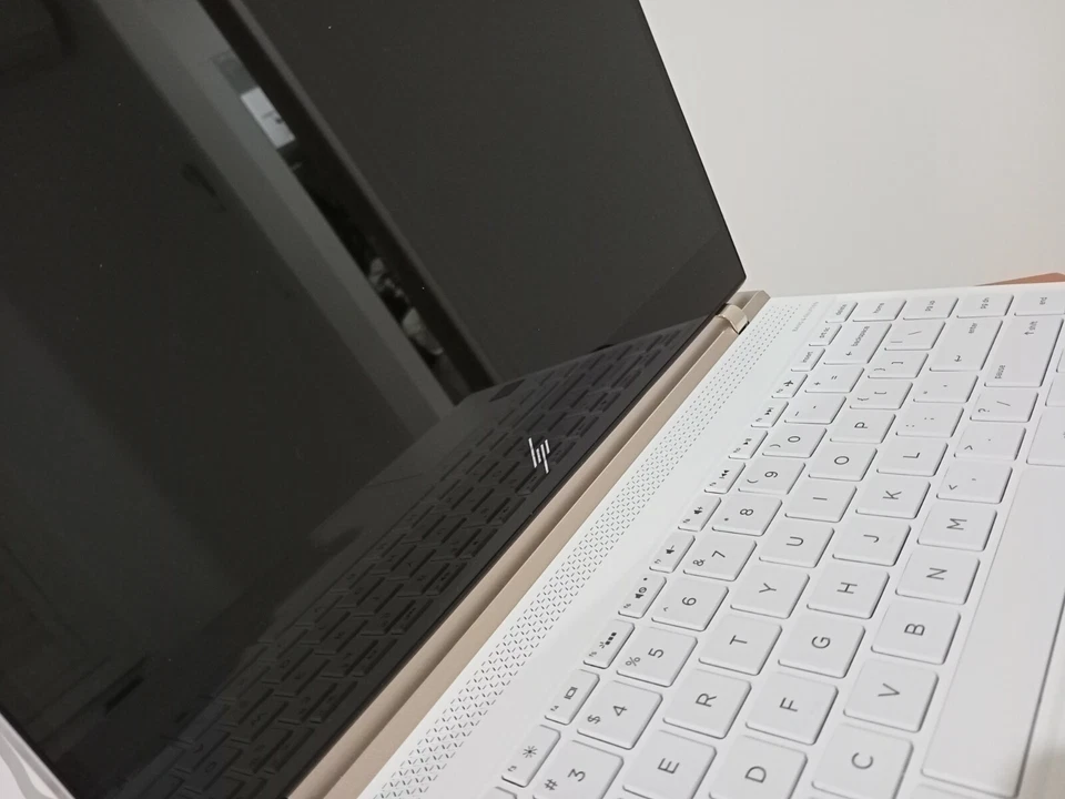 HP SPECTRE 13.3 LAPTOP high performance - Image 3 of 4