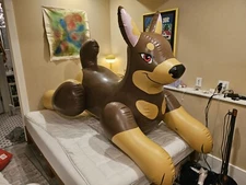 Phenod Kara Inflatable Lead Dog Doberman NIB