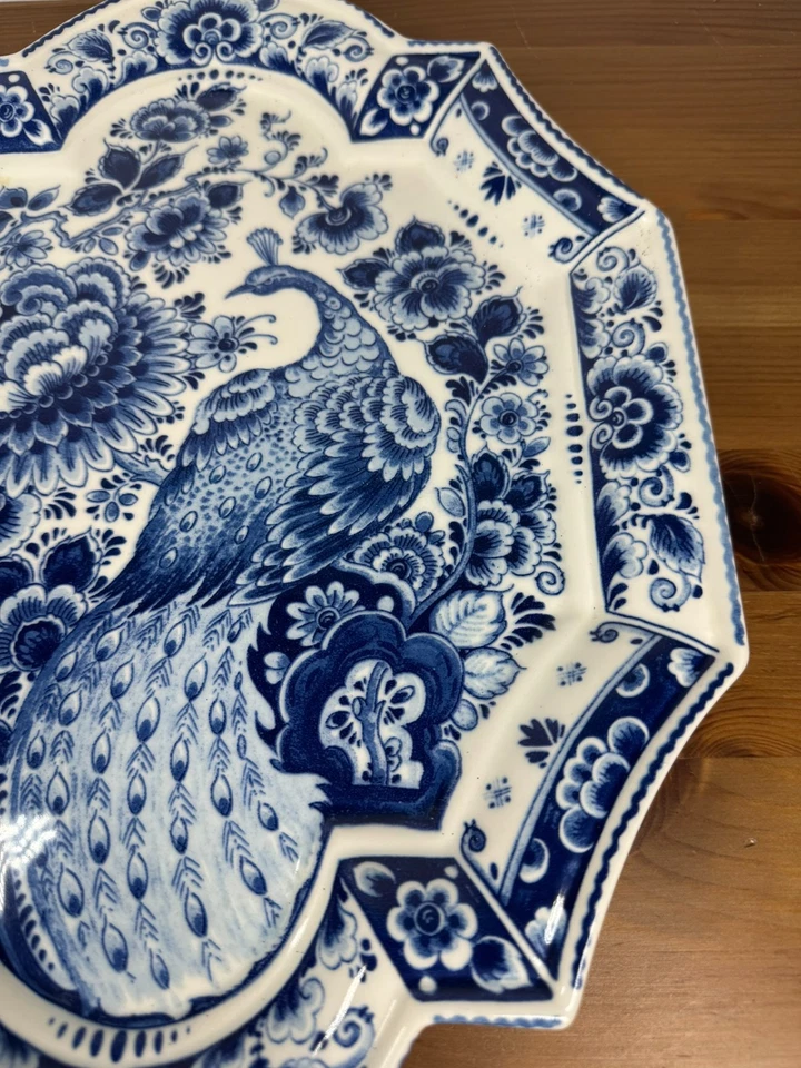 Plato grande azul Delft con flor de pavo real Holanda Países Bajos P. 1729/v/1 Foto 2 de 4