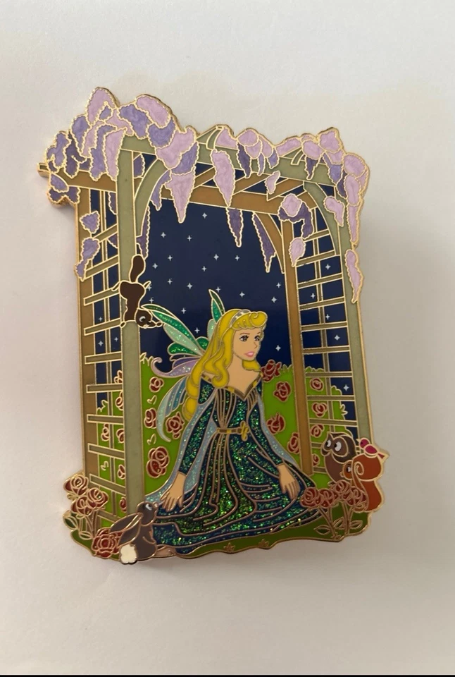 Заколка Disney Sleeping Beauty Princess Aurora Jumbo Fantasy от Pixie Princess LE - Изображение 3 из 3