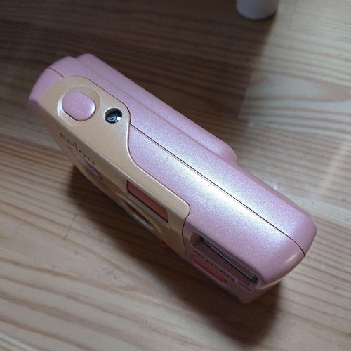 Fujifilm Epion HELLO KITTY Film camera sanrio kawaii Pink Japan From JAPAN used - Picture 2 of 4