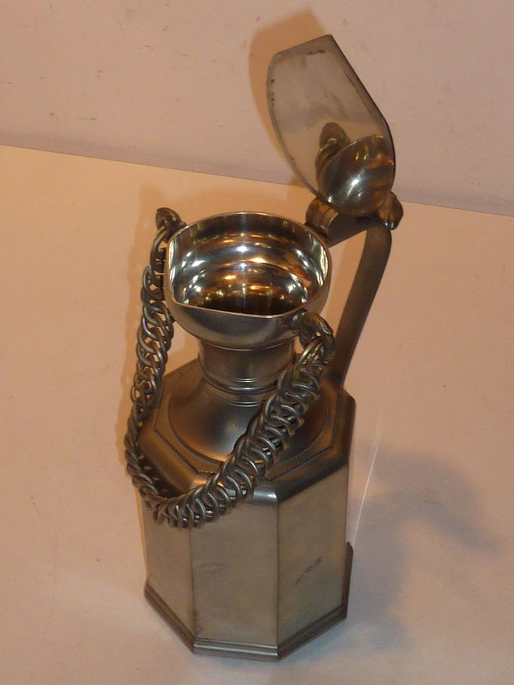 vintage PICHET POT 2KG suisse EN ETAIN switzerland TETE BELIER tin ZINN swiss - Photo 4/4