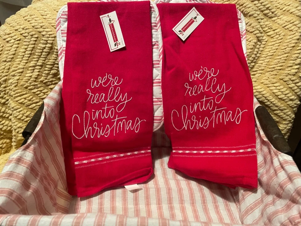 rae dunn storage basket + 2 potholder towel sets - Image 4 of 4