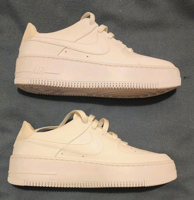 Nike Air Force 1 Sage Low Triple White Sz 9
