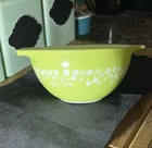 Pyrex 441 Mixing Bowl Spring Blossom Green Cinderella
