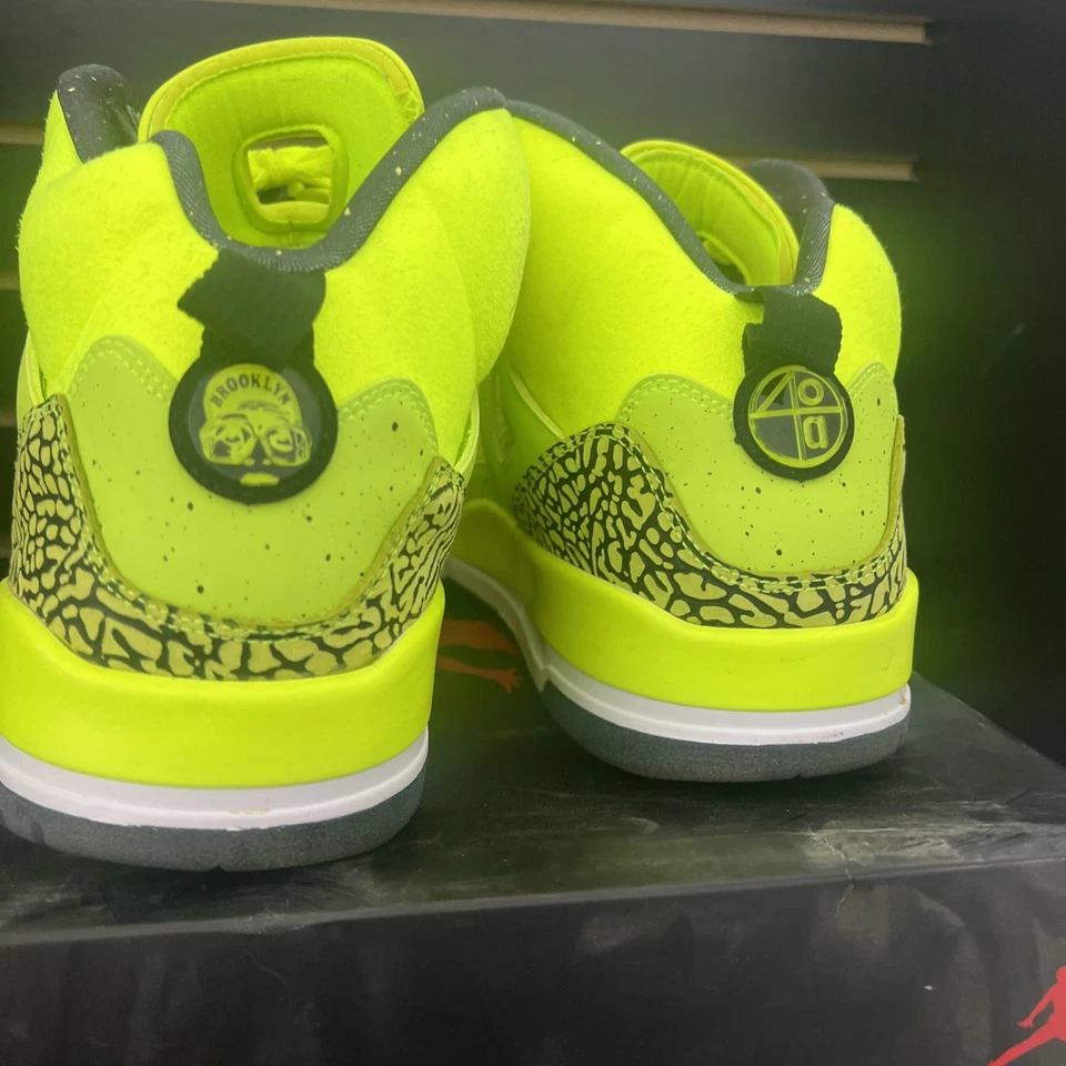 Nike Spizike BHM Volt sin caja Foto 4 de 4