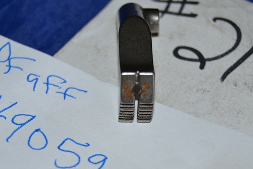 WELTING FEET INDUSTRIAL SEWING MACHINE FEET PICK YOU FOOT INSIDE & OUTSIDE FEET - Picture 45 of 55