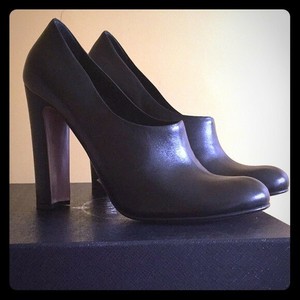 prada heels price