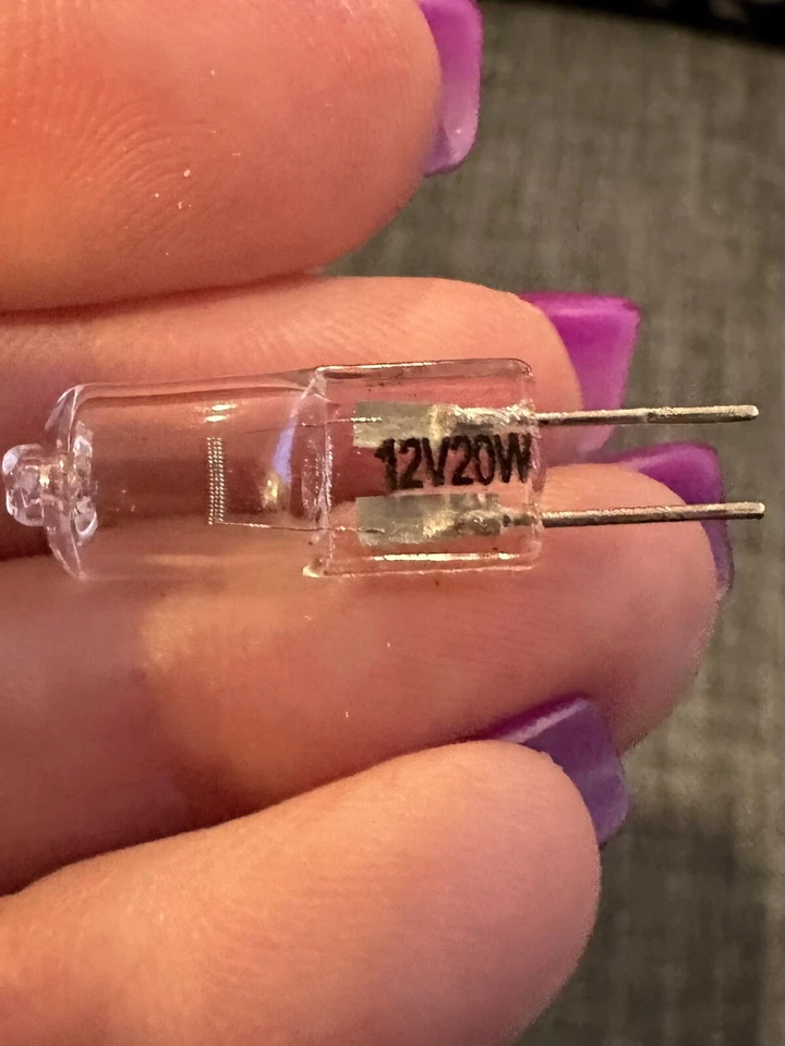 NEW Plusrite Tungsten Lightbulb Lamp JC G4 12V 20W. 32 Available - Image 2 of 4