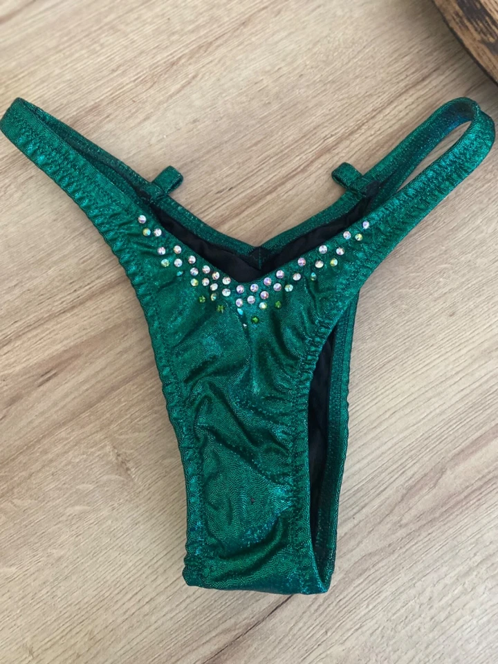 fitness competition bikini - Image 2 of 4