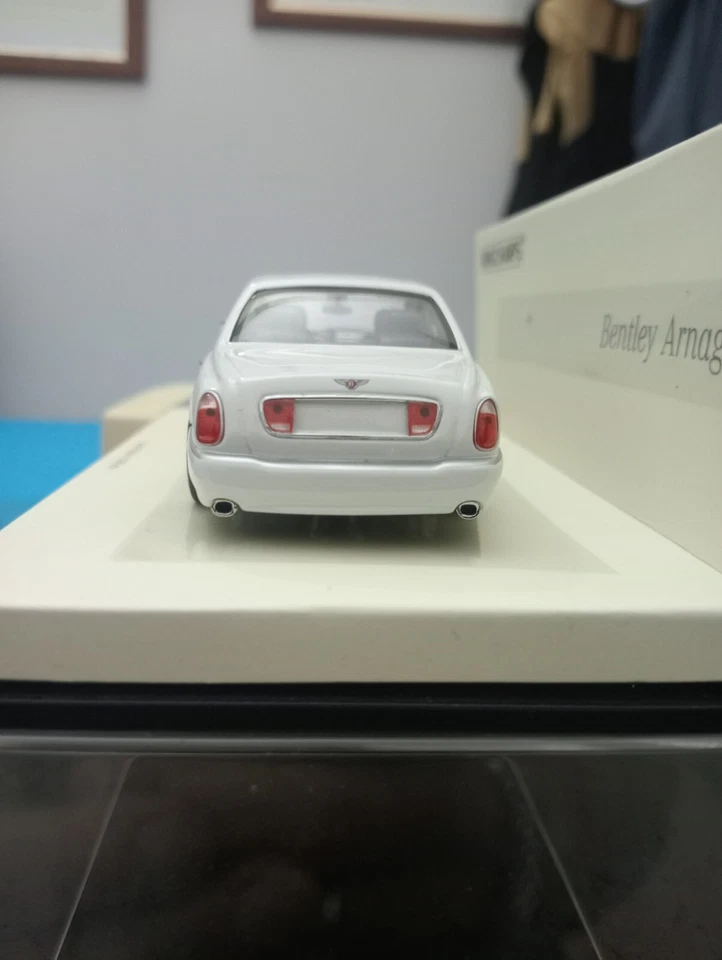 Bentley Arnage 1/43 Minichamps - Immagine 3 di 4