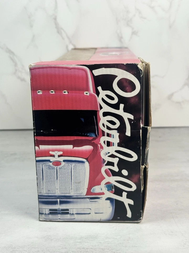 Vintage NewRay 1:32 Peterbilt Model 379 Tow Truck NOS Open Box - Image 2 of 4