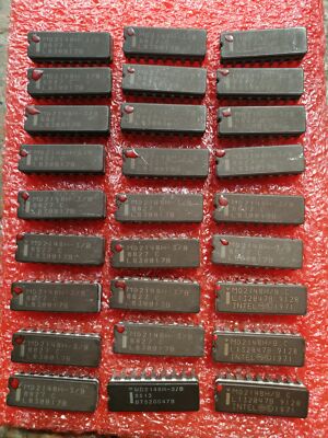 New MD2148H-3/B MD2148H/B 1k x 4 SRAM CDIP18 x 1pc