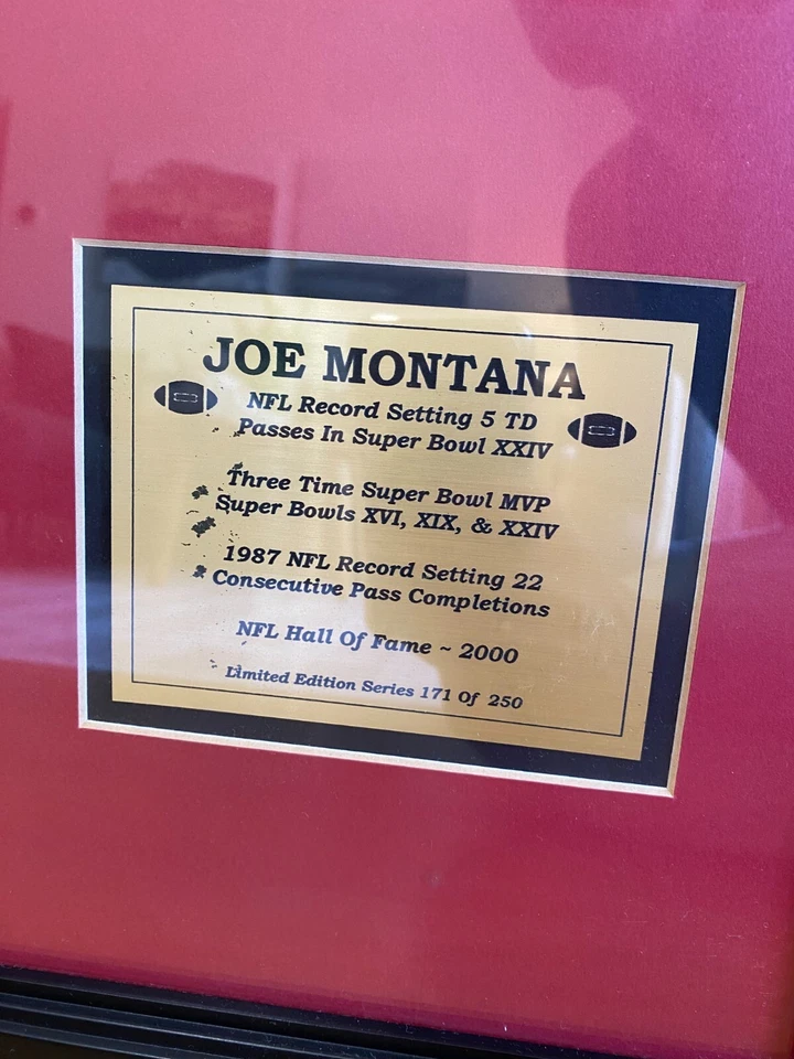 Tarjeta firmada por Joe Montana - Cubierta superior enmarcada 1995 exhibición con certificado de autenticidad Foto 4 de 4