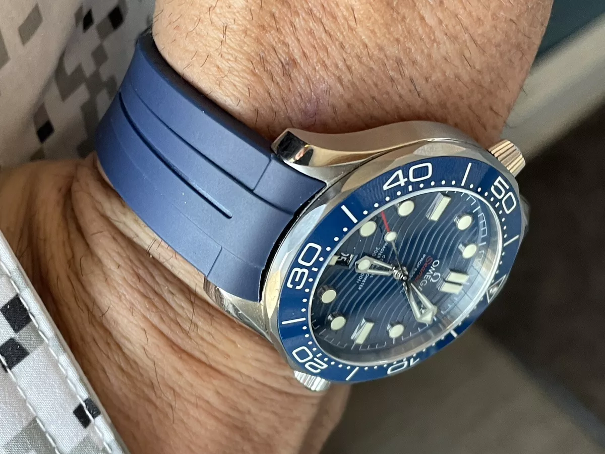 Omega seamaster blue rubber clearance strap
