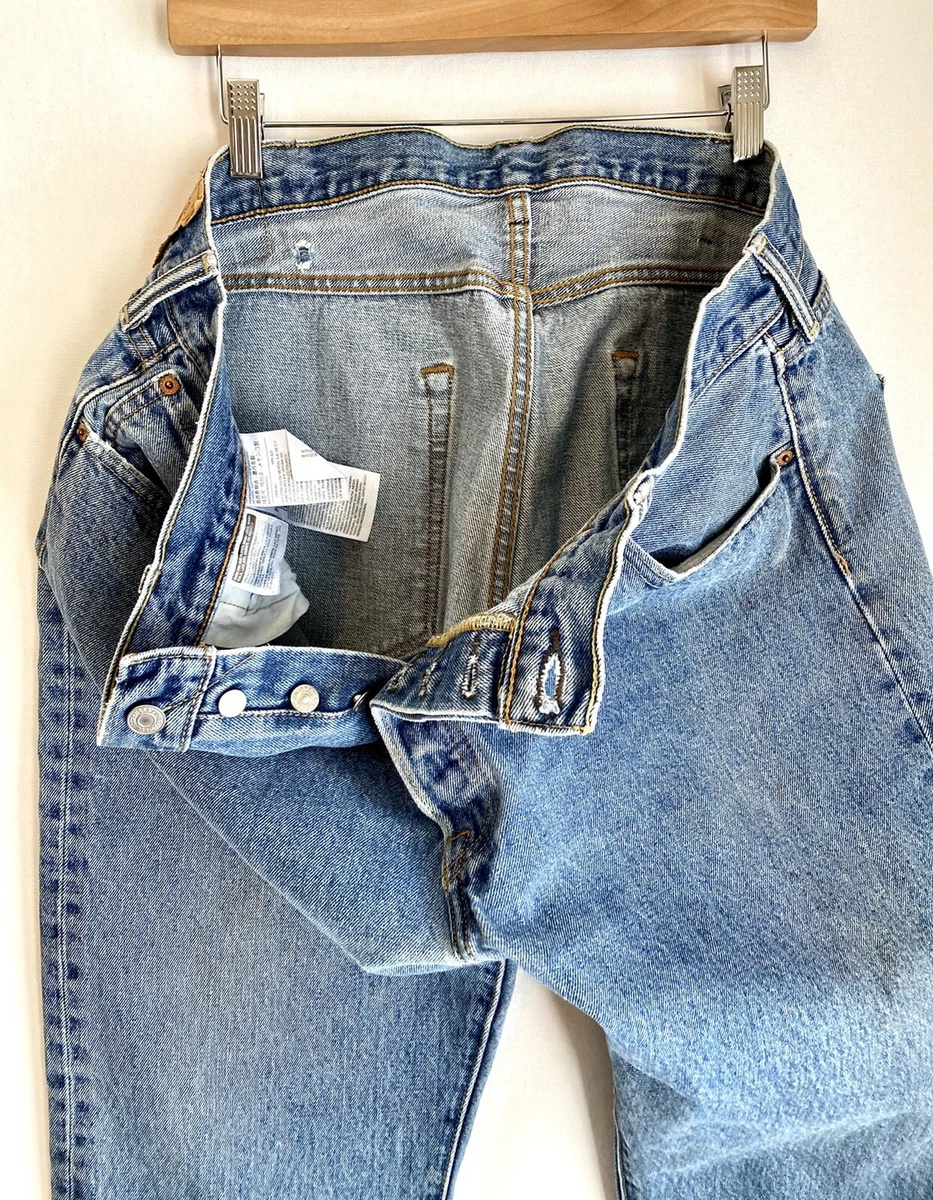 Levi's 501 light best sale wash distressed jeans