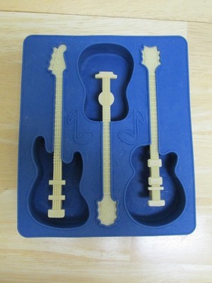 Fred Cool Jazz Novelty Silicone Ice Cube Tray  3 Plastic Guitar Necks pre-owned