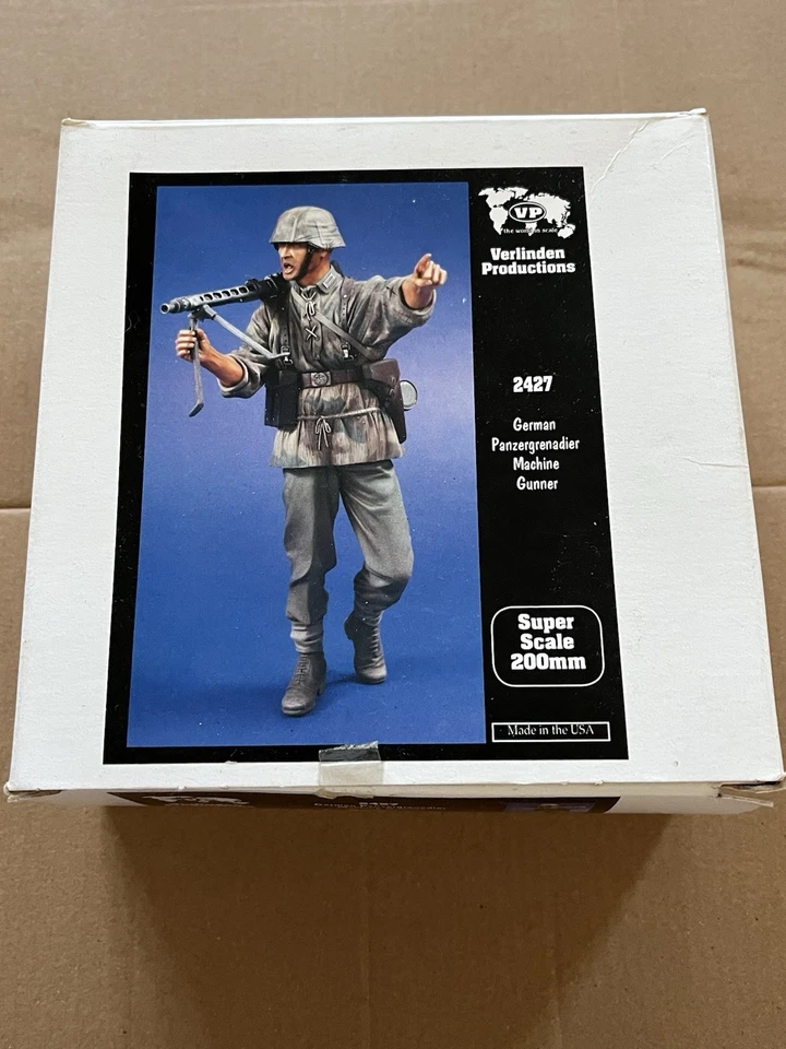 Verlinden 200mm 1/9 German Panzergrenadier Machine Gunner MG 42 Resin Model Kit - Image 2 of 4