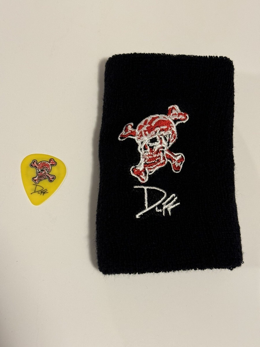 DUFF MCKAGAN リストバンド　ガンズ　Guns N' Roses Guns N' Roses Duff McKagan Yellow Guitar Pick & Wristband