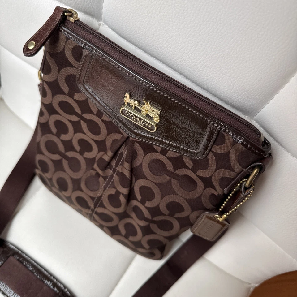 Coach Brown Signature Op Art Madison Swingpack Crossbody Bag Purse # 43430 - Image 2 of 4