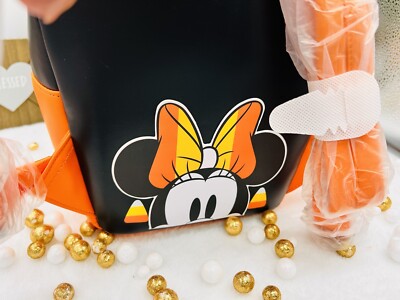EXCLUSIVE Loungefly Disney Minnie Mouse Candy Corn Cupcake  display picture 1