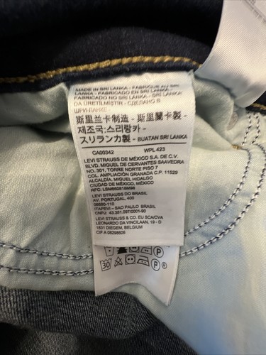 Levi Strauss Jeans Women's Size 16 Blue Denim 33x30 Classic Bootcut Cotton Blend - Picture 7 of 12