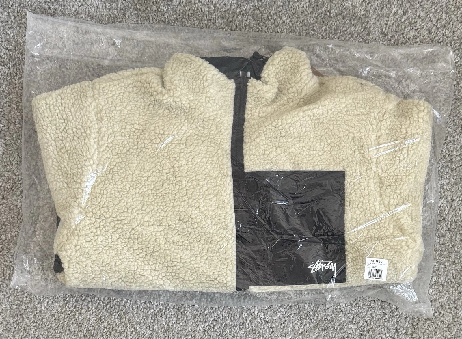 NEW Stussy 8 Ball Reversible Sherpa Fleece Cream Size small