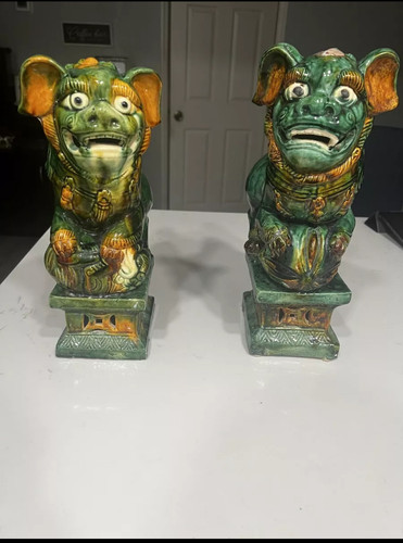 CHINESE ANTIQUE FOO DOG PAIR COLORFUL HAND CARVED (READ!!)