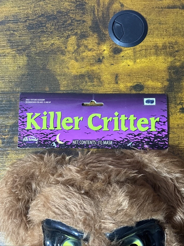 Brand New Five nights at Freddy's Killer Brown Bear Adult Mask - Image 2 of 4