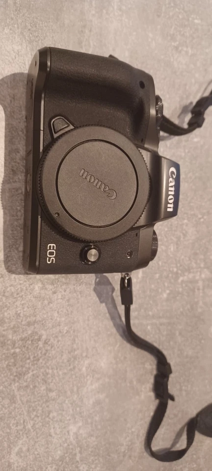 Canon EOS M5 беззеркальный корпус камеры EF-M крепление компактное зарядное устройство APS-C - Изображение 3 из 4