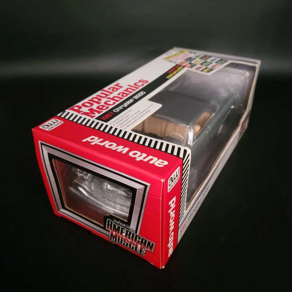 1/18 AUTO WORLD ERTL AMERICAN MUSCLE SILVER / GRAY 1957 CHRYLSER 300C - Image 2 of 4