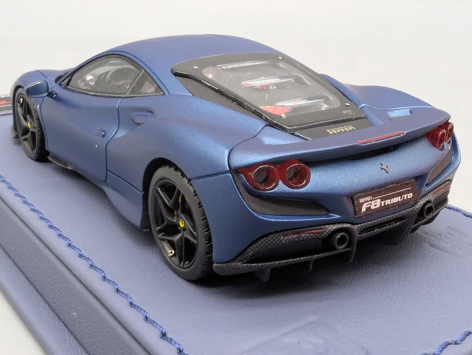 BBR Deluxe CALSITO 1:43 Ferrari F8 Tributo Abu Dhabi Matt Ltd 07/25 pezzi in confezione originale - Immagine 4 di 4