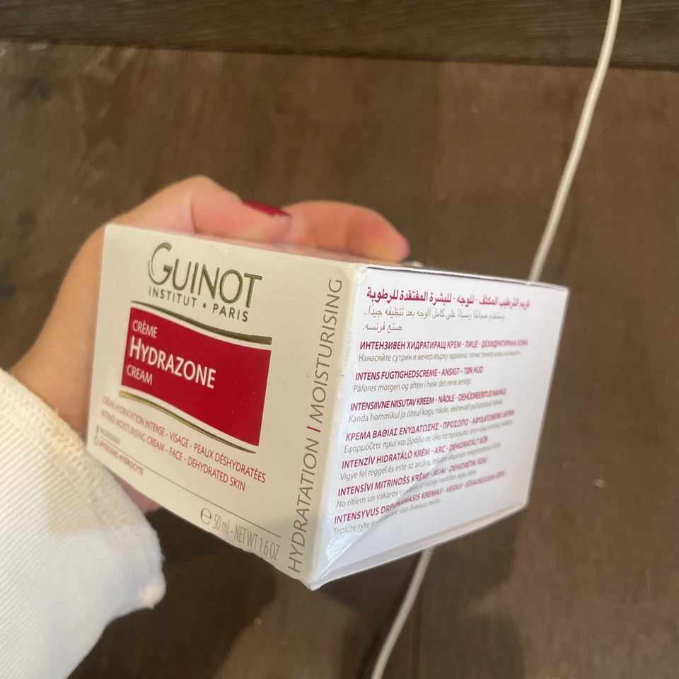 Crema hidratante intensa Guinot Hydrazone 1,6 oz 50 ml NUEVA ENVÍO RÁPIDO Foto 2 de 3
