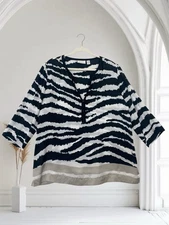 Chico’s Women’s Zebra Print V Neck Blouse Size XL 3 Semi Sheer Fall Holiday Chic