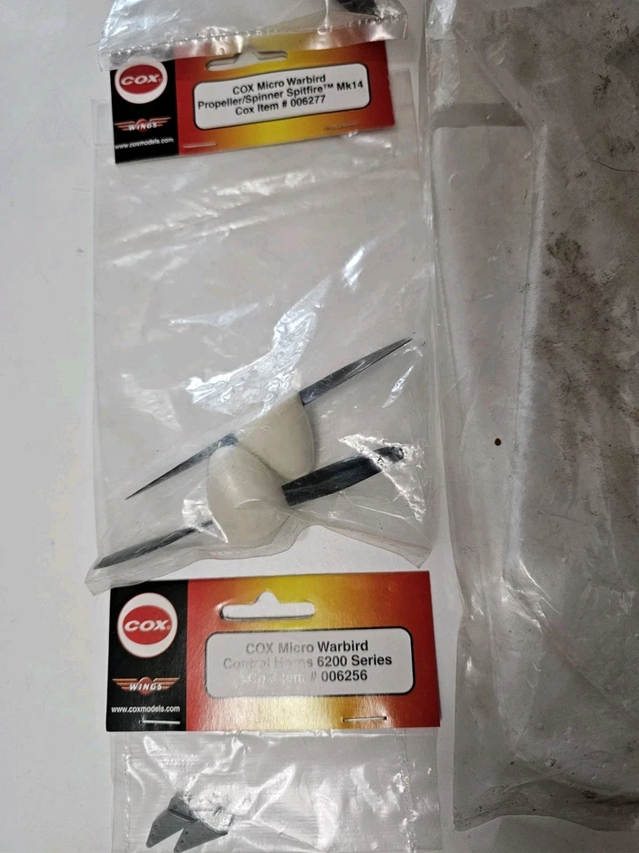 Cox Parts Lot - Propeller Spinner, Battery, Elevator, Stabilizer - For Warbirds - Image 2 of 4