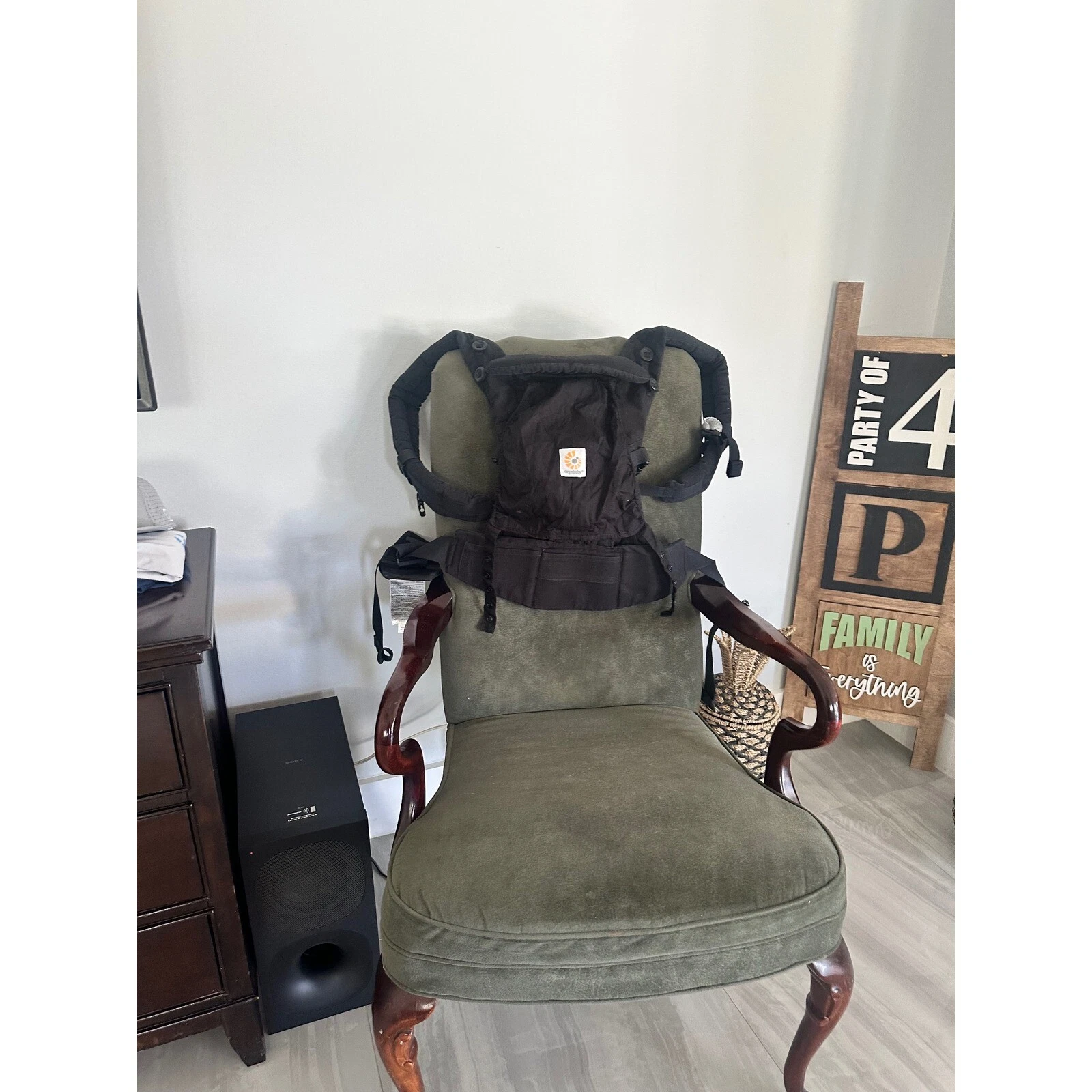 Ergobaby Adapt Carrier - Black - Adjustable Ergonomic Comfort