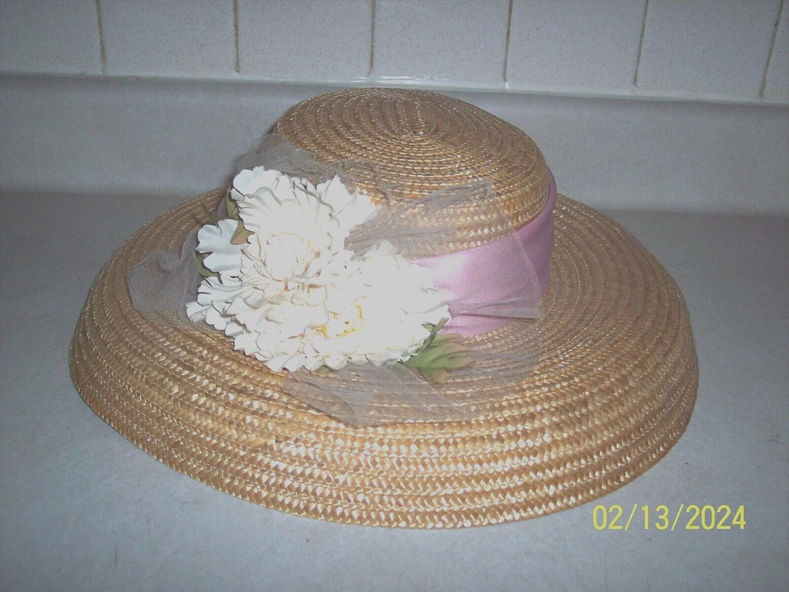 Handmade Ladies Summer Straw Hat Bucket Style Wide Brim Beach Sun Hats