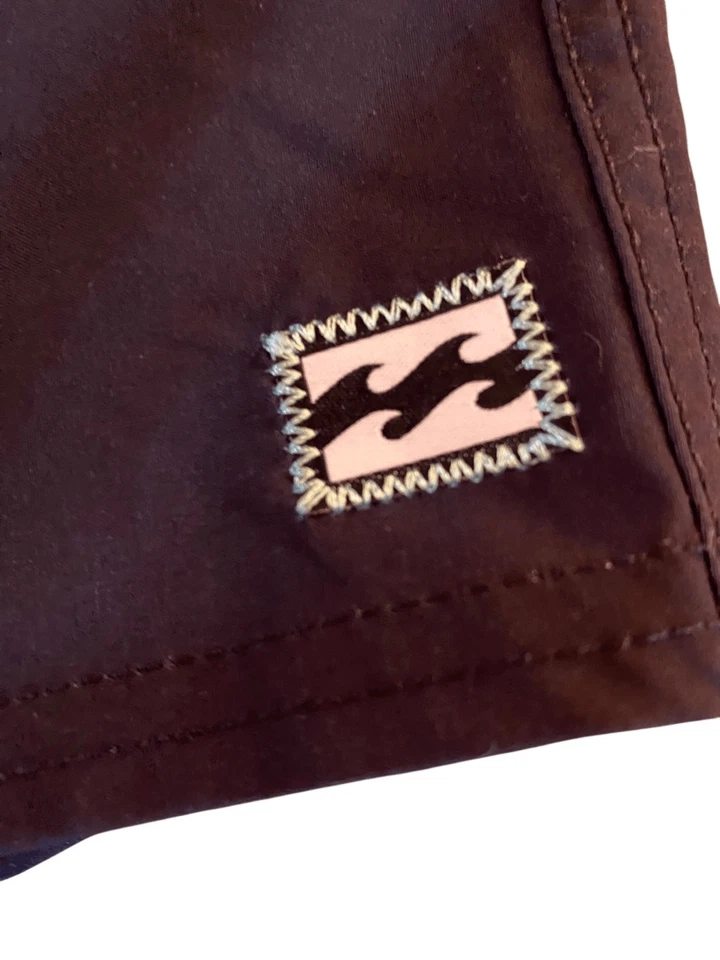 Billabong, Recycler Boys, Pro Performance Board Shorts, talla 30 Foto 3 de 4