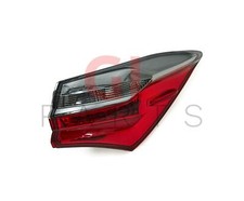 Faro Posteriore Per TOYOTA COROLLA E170 2014-2019 8156002A80 Destro Nuovo