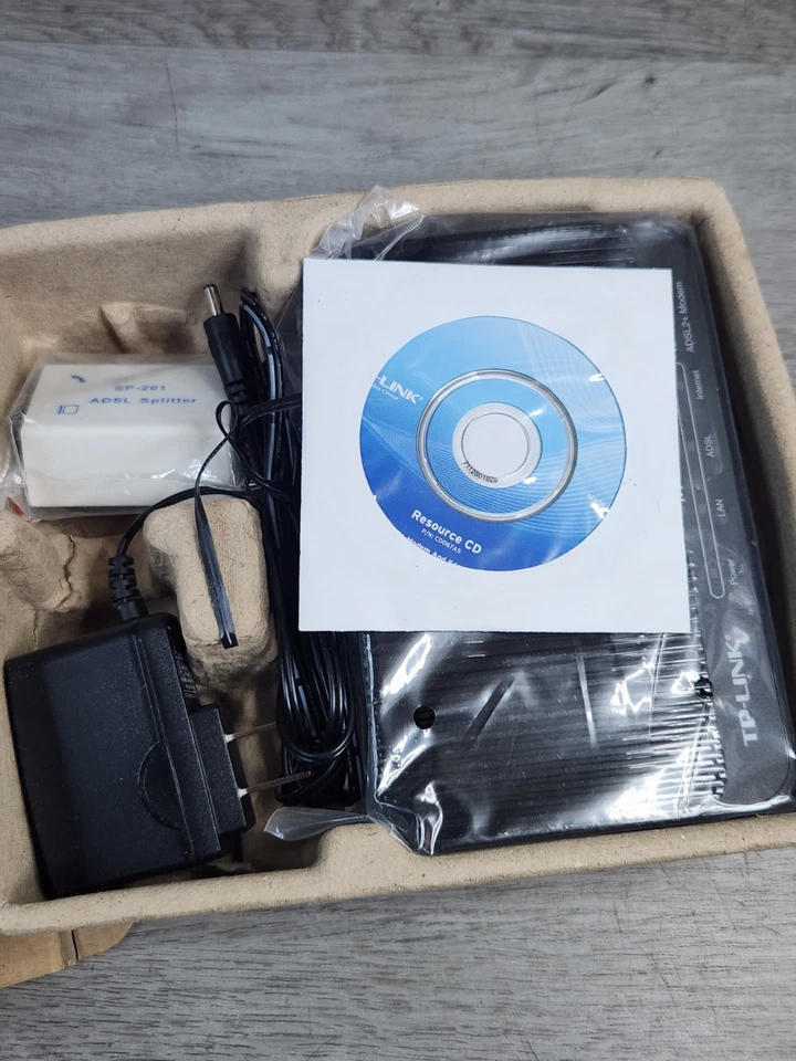 TP-Link ADSL2+ Modem, Up to 24Mbps Downstream Bandwidth TD-8616 Open Box - Image 4 of 4